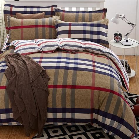 dekbedovertrek burberry motief